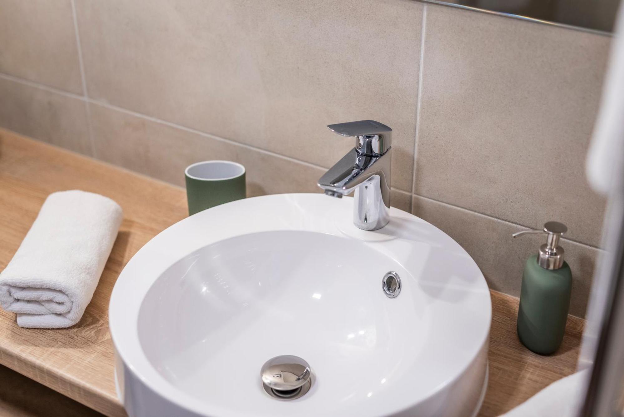 Amade Apartmanok 1 Дьєр Номер фото
